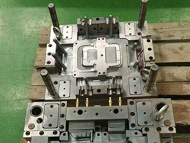 弥勒模具制造-06